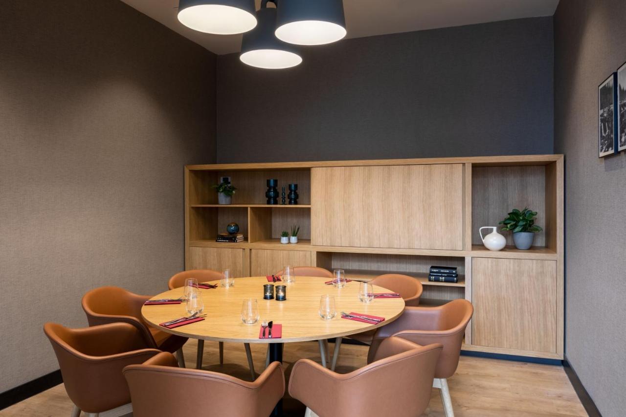 Courtyard By Marriott Glasgow Sec 외부 사진